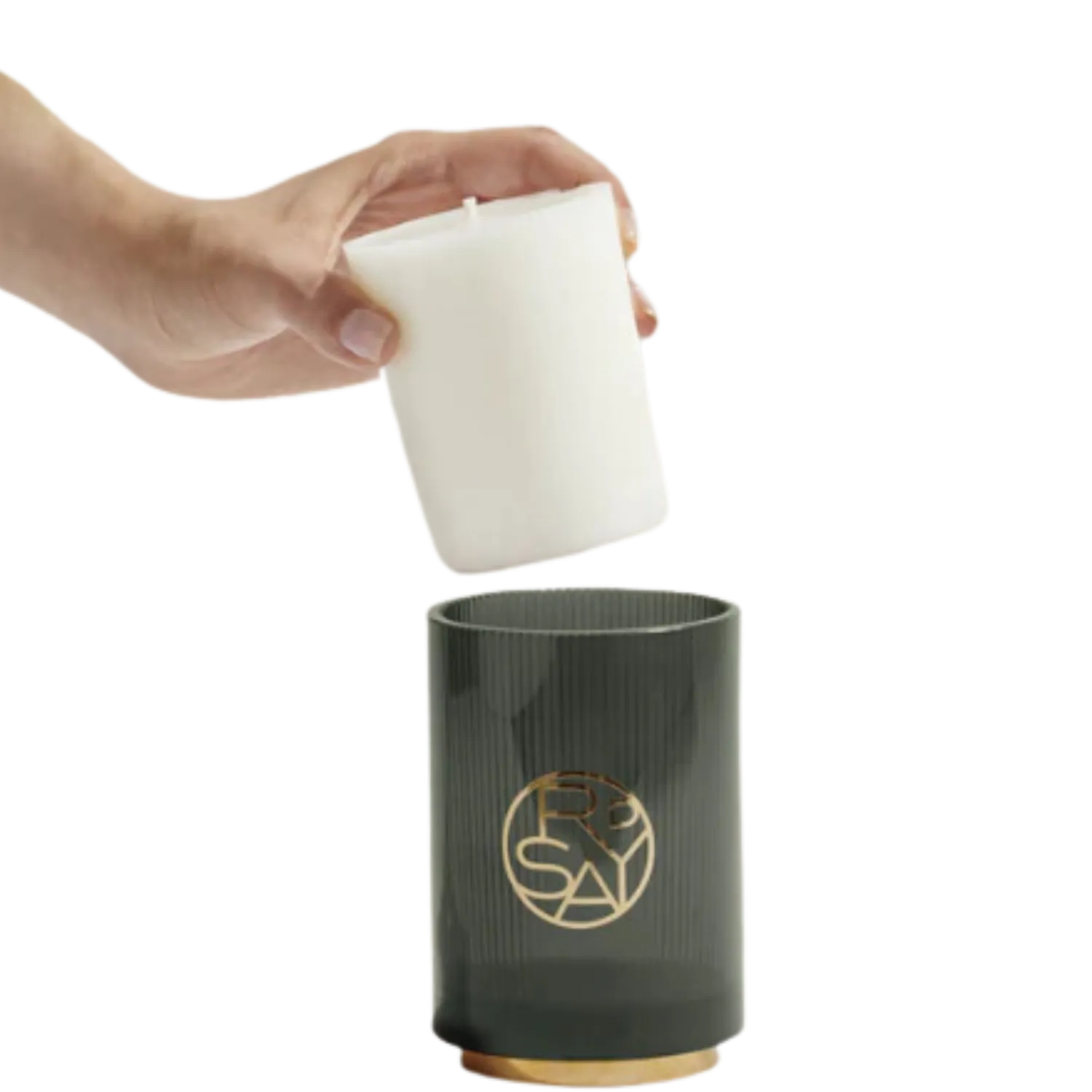11:40 Baies Defendues Candle Refill