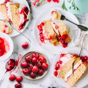 Cherries & Cream - Premium Fragrance Oil
