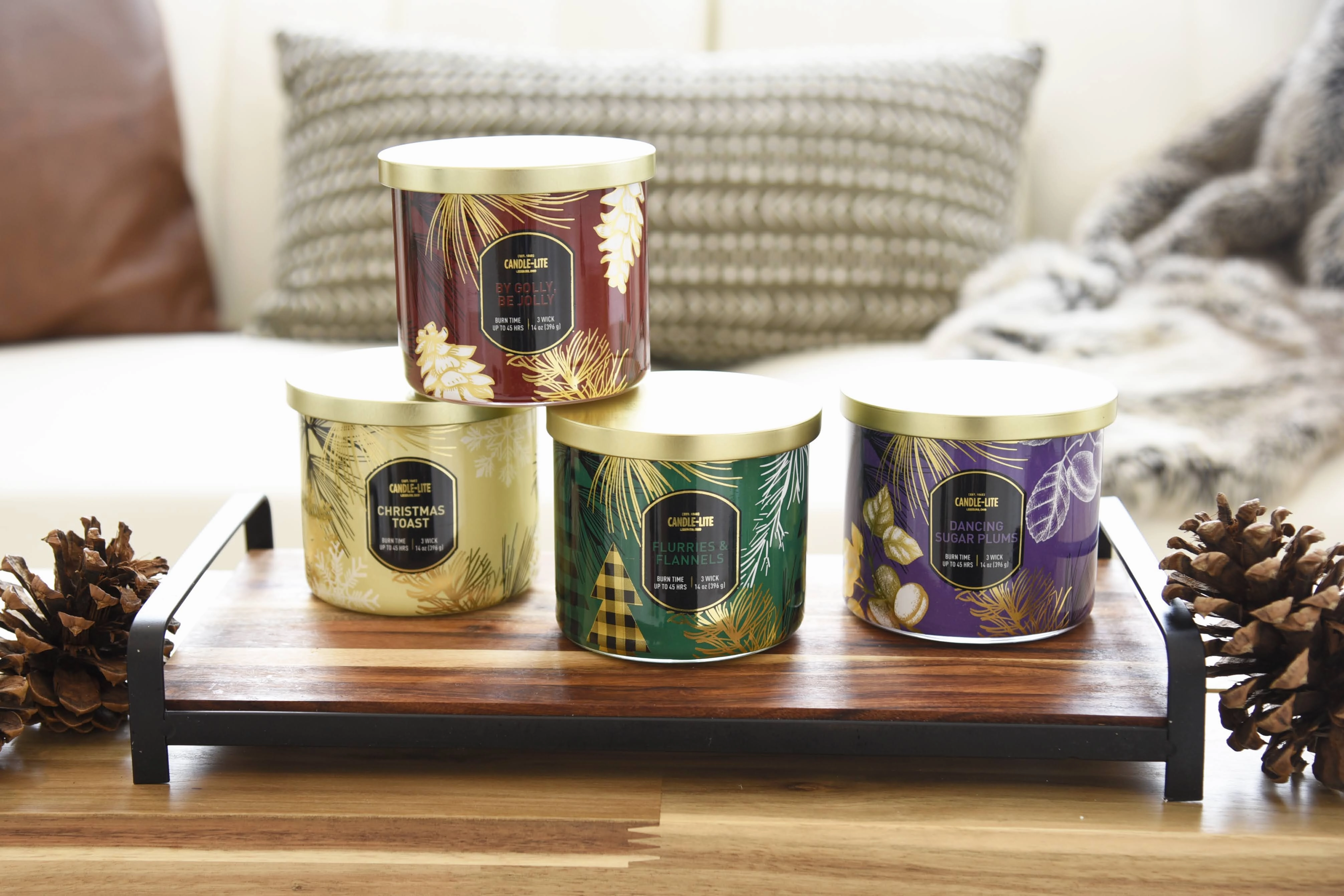 Dancing Sugar Plums 3-wick 14oz Jar Candle