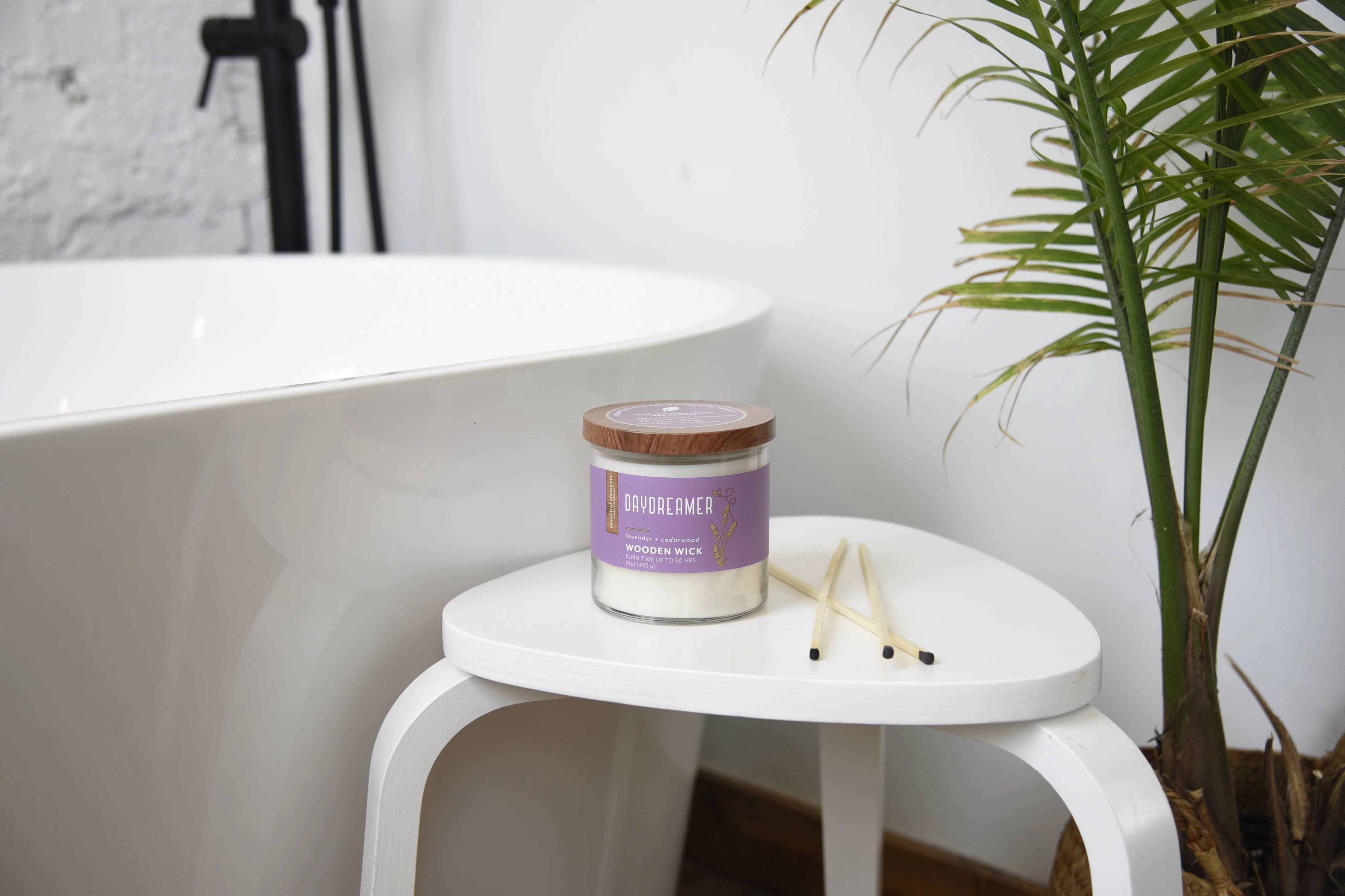 Daydreamer Wooden-Wick 16oz Jar Candle