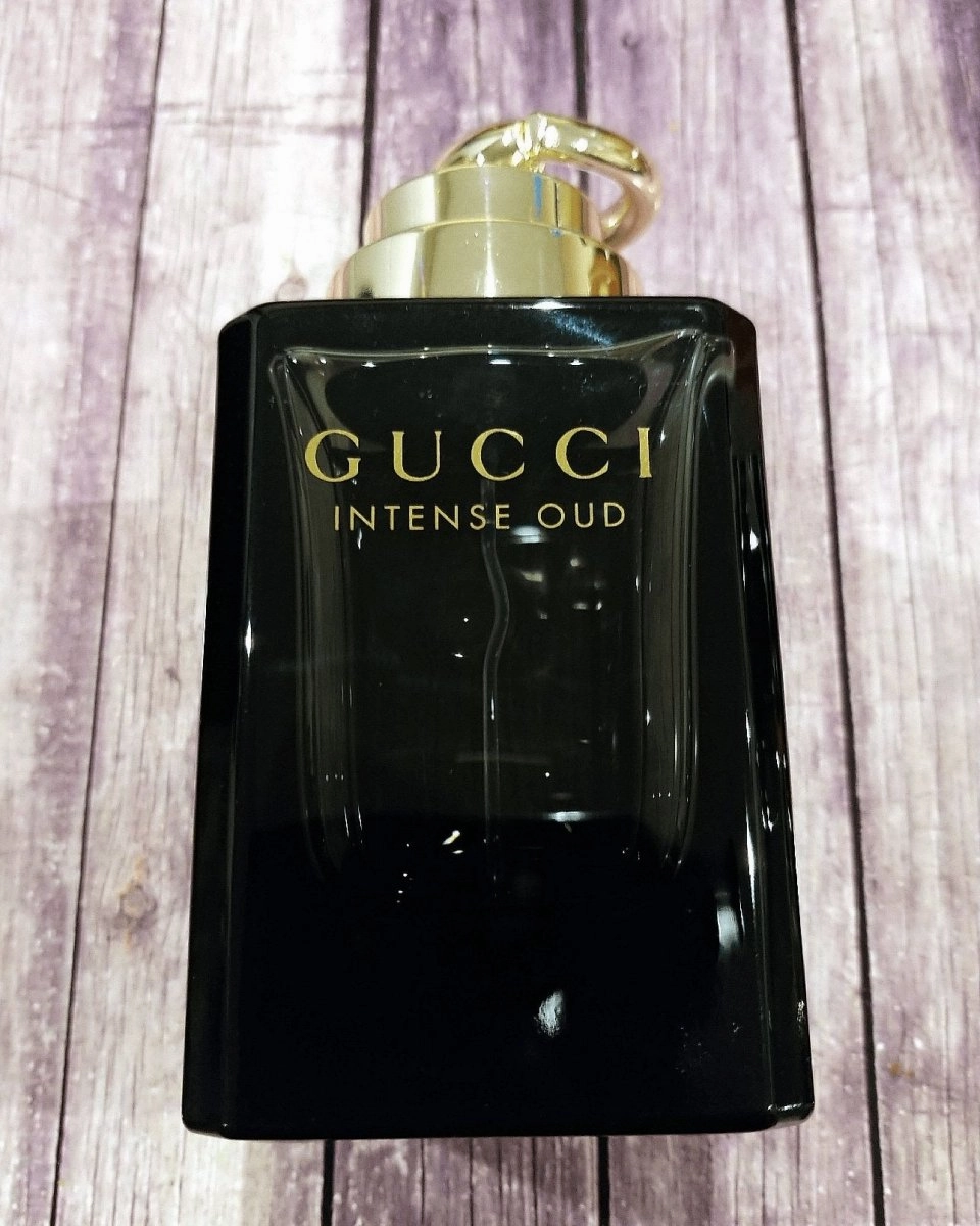 Gucci INTENSE OUD