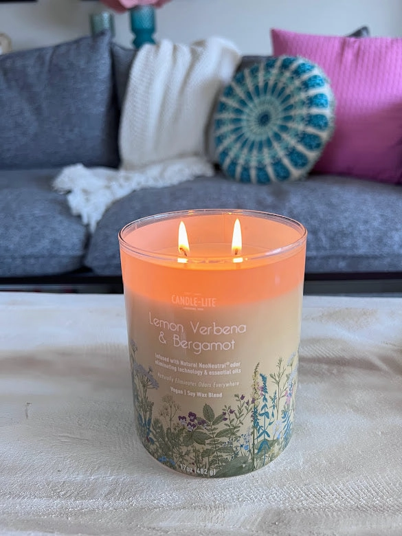 Lemon Verbena & Bergamot 2-wick 17oz Jar Candle